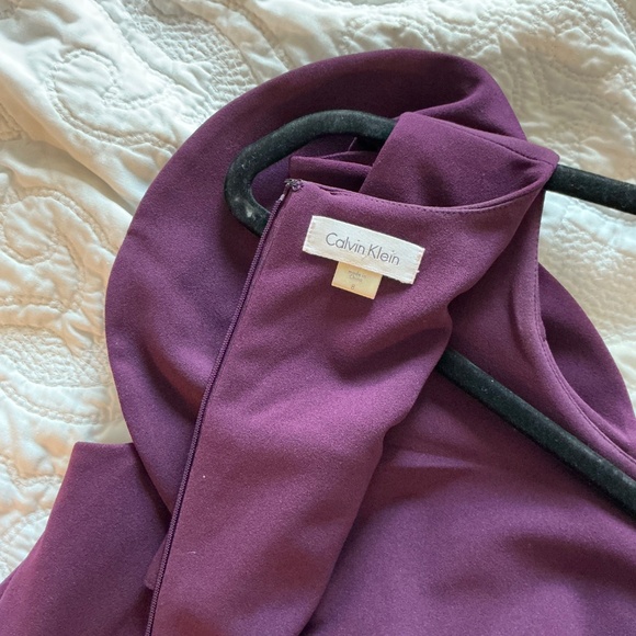 Calvin Klein Dress Size 8 - Picture 3 of 3
